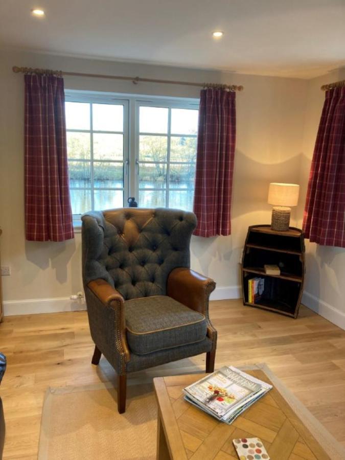 Kingfisher Cottage, Port O Tay Pitlochry Εξωτερικό φωτογραφία